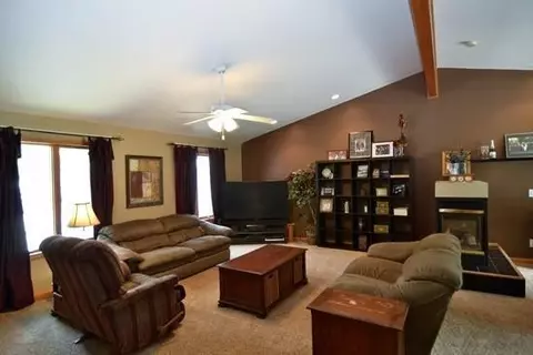 891 Babcock Rd, Porter, IN 46304 photo 4