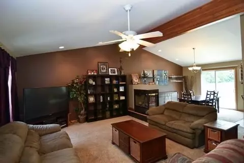 891 Babcock Rd, Porter, IN 46304 photo 3