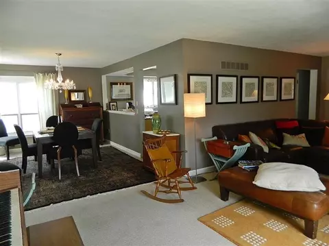 126 Library Dr, Lowell, IN 46356 photo 7