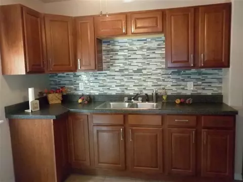 2925 Beverly Dr, Gary, IN 46408 photo 5