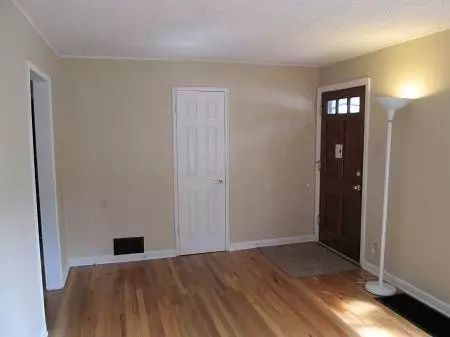 6738 Baring Ave, Hammond, IN 46324 photo 8