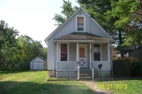 407 E North St, Crown Point, IN 46307 photo 1