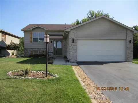 8251 E 124th Ln, Crown Point, IN 46307 photo 1