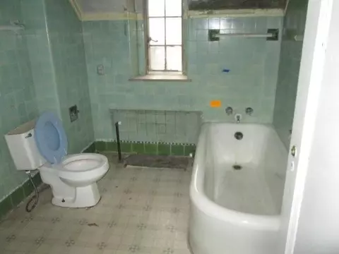 590 Roosevelt St, Gary, IN 46404 photo 10