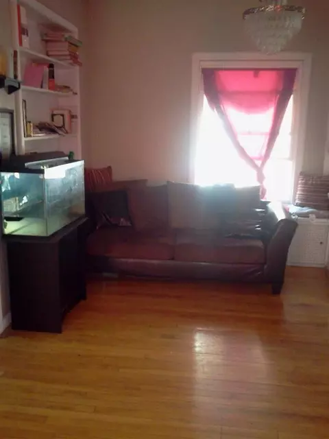 569 Buchanan St, Gary, IN 46402 photo 5