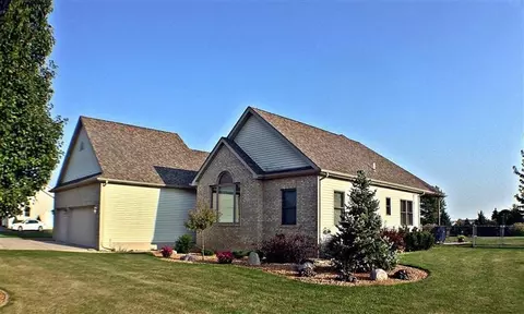 4443 E 101st Ave, Crown Point, IN 46307 photo 2