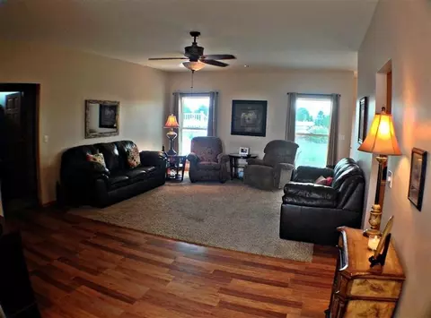 4443 E 101st Ave, Crown Point, IN 46307 photo 3
