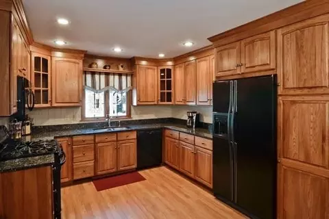 447 N True St, Griffith, IN 46319 photo 6