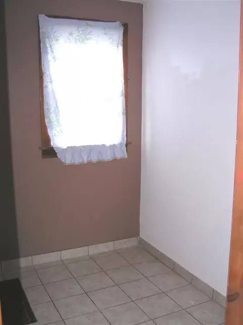 950 Myrtle Ave, Whiting, IN 46394 photo 7