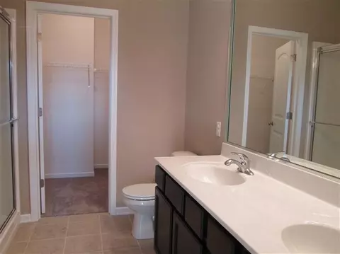 8808 Forest Glen Ct, Saint John, IN 46373 photo 3