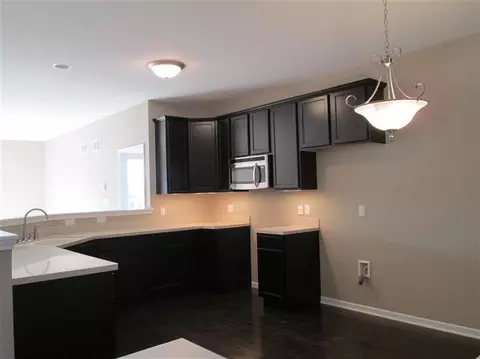 8808 Forest Glen Ct, Saint John, IN 46373 photo 2