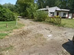 2407 Ralston St, Gary, IN 46406 photo 3