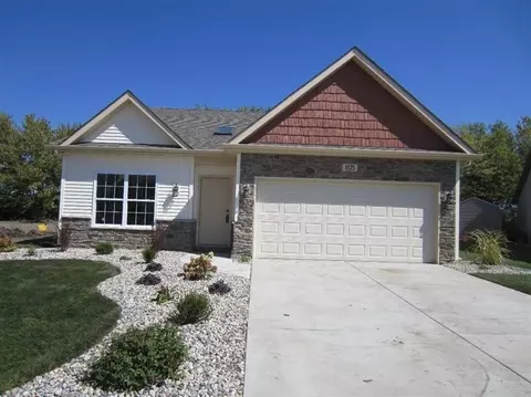 1175 Sawgrass Dr, Griffith, IN 46319 photo 1