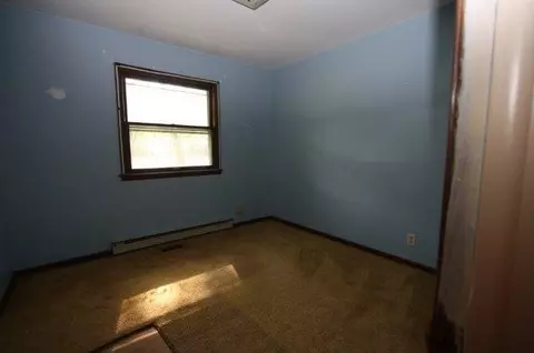 10436 N 500, De Motte, IN 46310 photo 3
