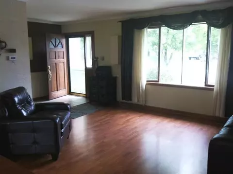 9806 Arthur Ct, Crown Point, IN 46307 photo 5