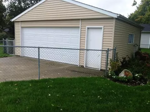 9806 Arthur Ct, Crown Point, IN 46307 photo 3