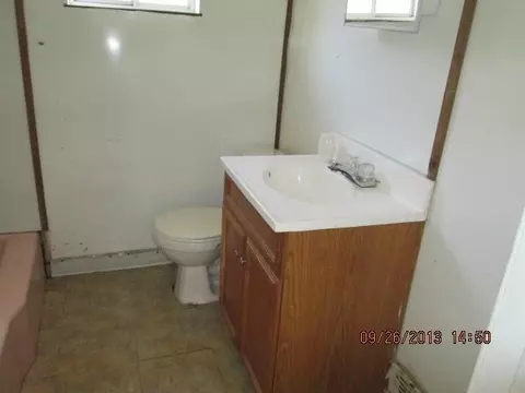 2119 W 8th Ave, Gary, IN 46404 photo 4