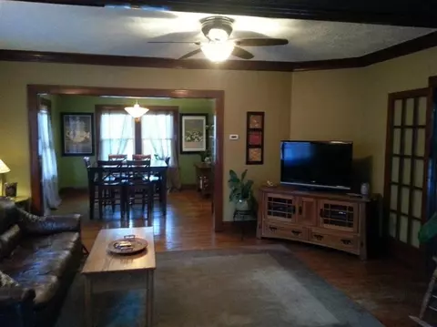 320 E Beam St, Porter, IN 46304 photo 4