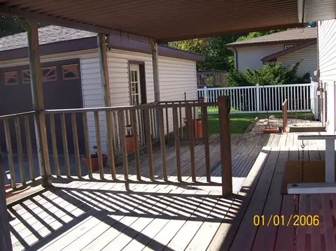 446 Willow Ln, Dyer, IN 46311 photo 4