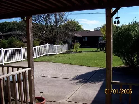 446 Willow Ln, Dyer, IN 46311 photo 5