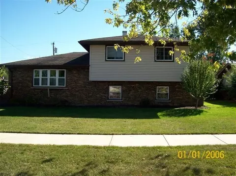 446 Willow Ln, Dyer, IN 46311 photo 8