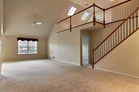 1010 Easy St, Crown Point, IN 46307 photo 5