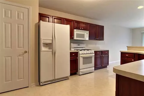 1010 Easy St, Crown Point, IN 46307 photo 9