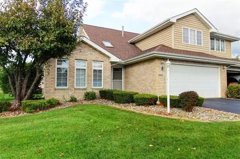 1010 Easy St, Crown Point, IN 46307 photo 1