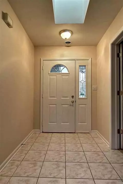 1010 Easy St, Crown Point, IN 46307 photo 4