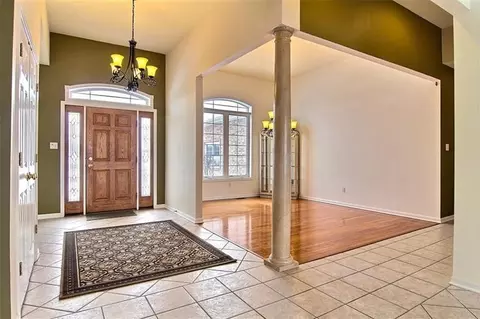 10132 Doubletree Dr, Crown Point, IN 46307 photo 3