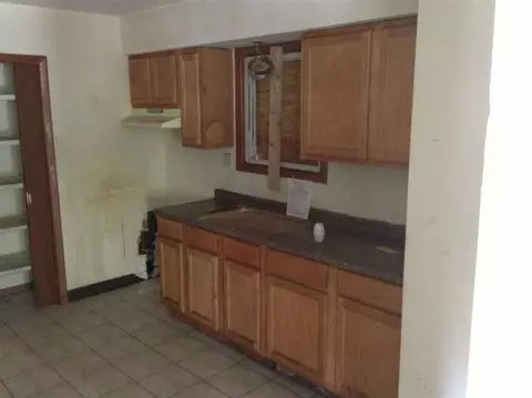 1440 W 16th Ave, Gary, IN 46407 photo 5