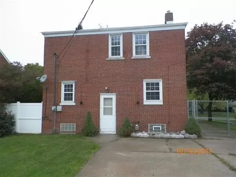 246 Adelaide Pl, Munster, IN 46321 photo 2