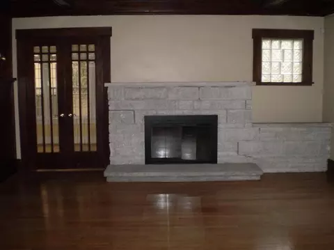 725 Fillmore St, Gary, IN 46402 photo 3