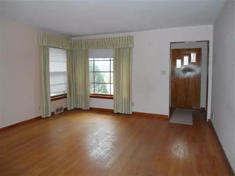 4848 Washington St, Gary, IN 46408 photo 2