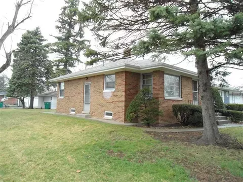 4848 Washington St, Gary, IN 46408 photo 3