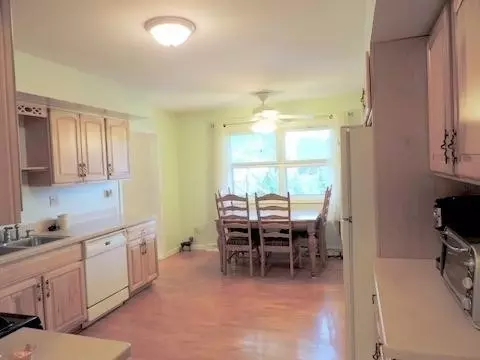 338 N True St, Griffith, IN 46319 photo 6