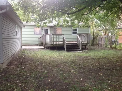 310 Maple St, Crown Point, IN 46307 photo 7