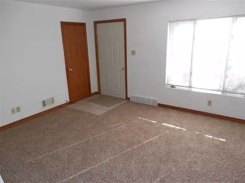 1312 Elm St, Griffith, IN 46319 photo 9
