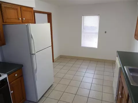 1312 Elm St, Griffith, IN 46319 photo 7