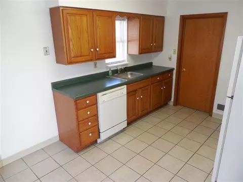 1312 Elm St, Griffith, IN 46319 photo 5