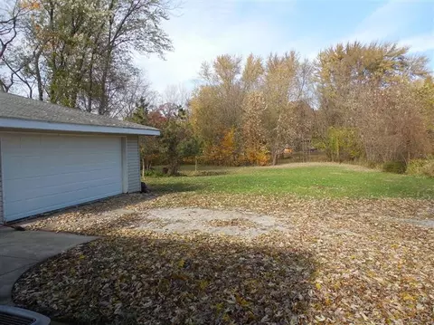 1312 Elm St, Griffith, IN 46319 photo 4