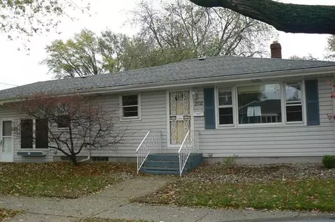 202 E Glen Park Ave, Griffith, IN 46319 photo 1