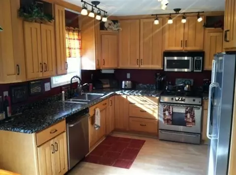 8661 E 124th Pl, Crown Point, IN 46307 photo 5