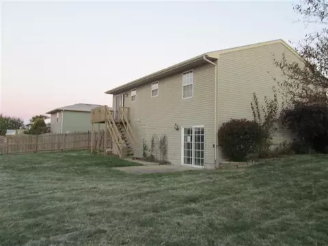 309 Van Buren, Hebron, IN 46341 photo 4