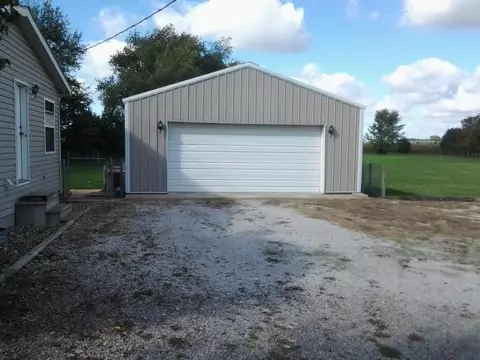 6458 E Bootjack Rd, Rolling Prairie, IN 46371 photo 4