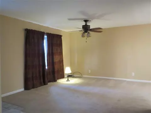 8416 Walnut Dr, Munster, IN 46321 photo 5