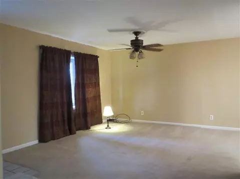 8416 Walnut Dr, Munster, IN 46321 photo 5