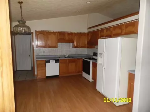 1909 Westfield Ct, Griffith, IN 46319 photo 5