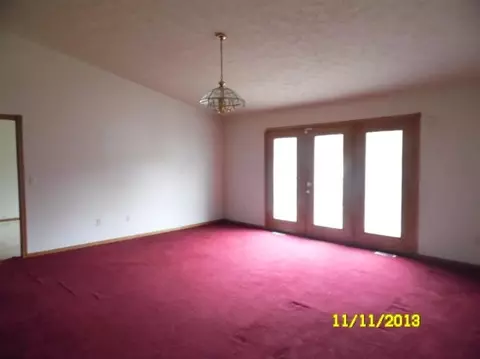 1909 Westfield Ct, Griffith, IN 46319 photo 3