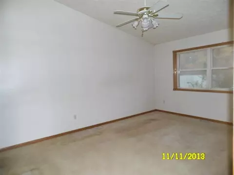 1909 Westfield Ct, Griffith, IN 46319 photo 10